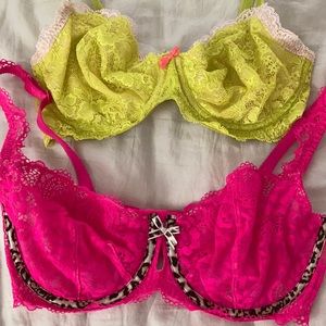 2 victoria’s Secret unlined Demi bras 34DD